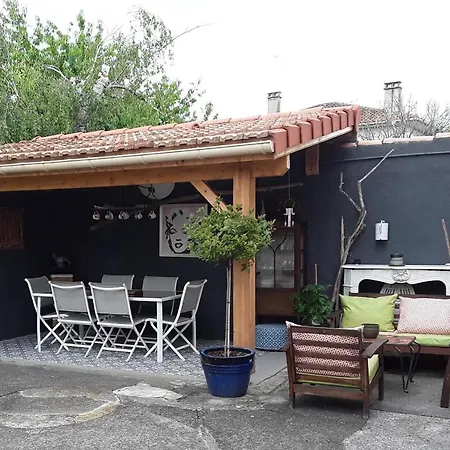 La Maison De Sylvie, Chambres D'Hotes A Tarbes Exterior photo